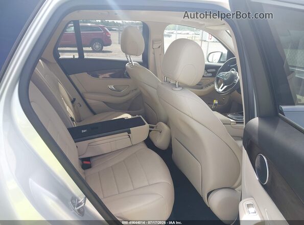 W1N0G8DB8LF811612 2020 MERCEDES-BENZ GLC 300 Silver Widok naklejki z numerem VIN
