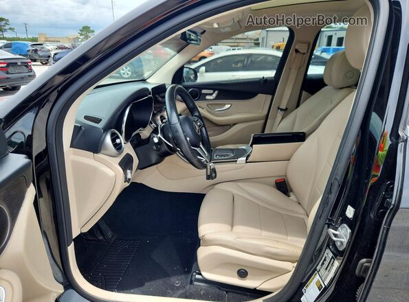 W1N0G8DB9MF934997 2021 MERCEDES-BENZ GLC-CLASS Black Front interior view