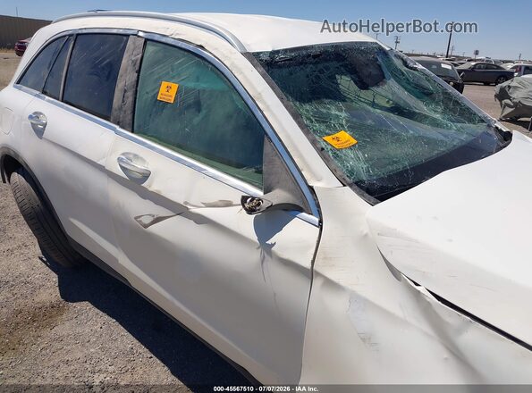 W1N0G8DBXMV324791 2021 MERCEDES-BENZ GLC 300 White Widok z przodu