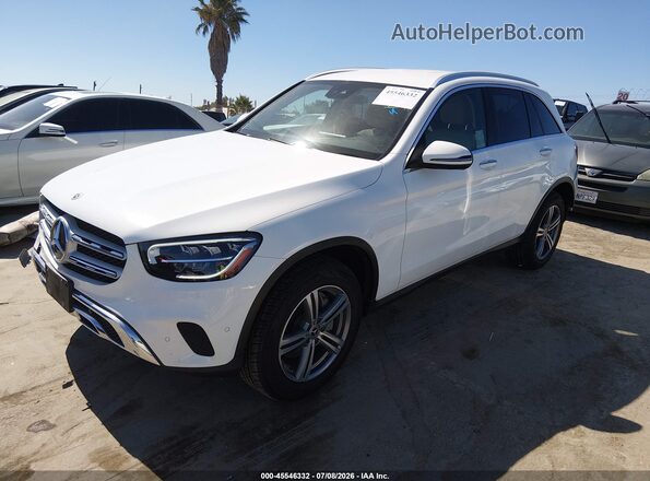 W1N0G8DBXNV341897 2022 MERCEDES-BENZ GLC 300 Белый Передняя левая четверть