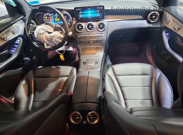 W1N0G8EB1LF865087 2020 MERCEDES-BENZ GLC-CLASS White Вид панелі приладів