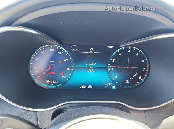 W1N0G8EB5LF808617 2020 MERCEDES-BENZ GLC-CLASS Белый Вид щитка приборов