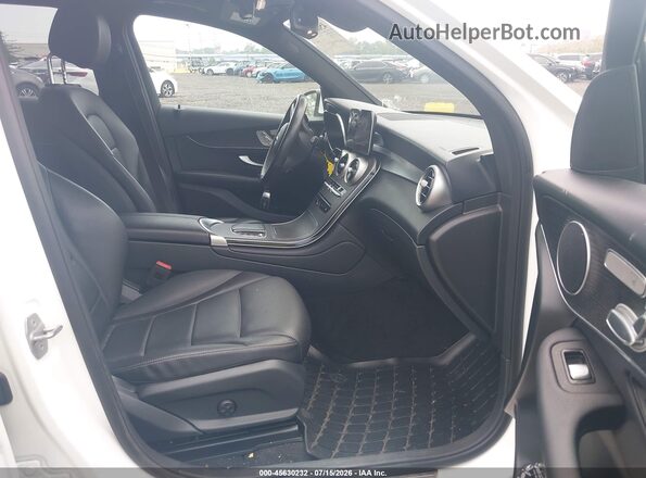 W1N0G8EB5MV284960 2021 MERCEDES-BENZ GLC 300 White Widok wnętrza z przodu