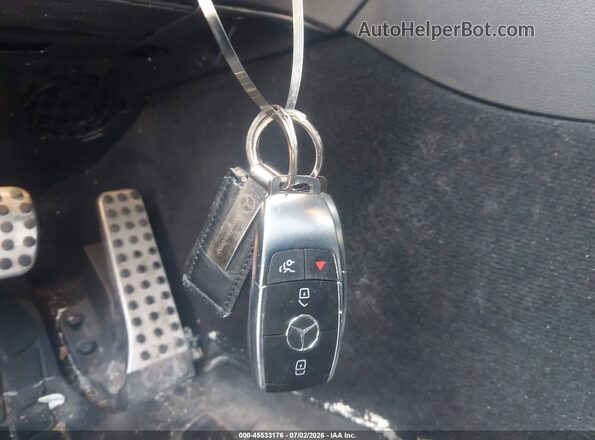 W1N0G8EB5NG115687 2022 MERCEDES-BENZ GLC 300 Черный Вид панели приборов