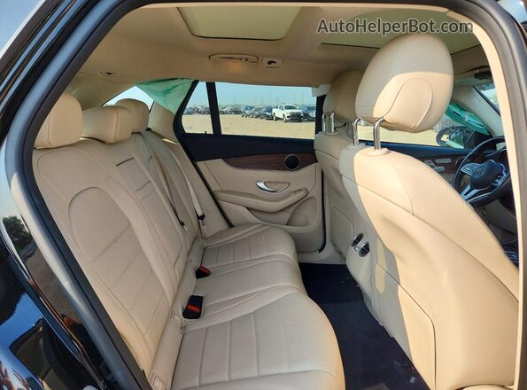 W1N0G8EB5NV377673 2022 MERCEDES-BENZ GLC-CLASS Black Вид задньої частини салону