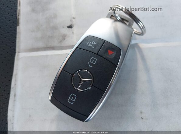 W1N0G8EB6MV276902 2021 MERCEDES-BENZ GLC 300 Gray Առջևի վահանակի տեսք