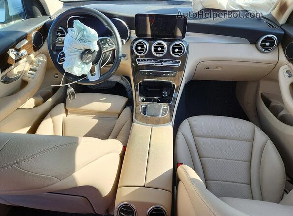 W1N0G8EB7MF881747 2021 MERCEDES-BENZ GLC-CLASS Белый Вид панели приборов