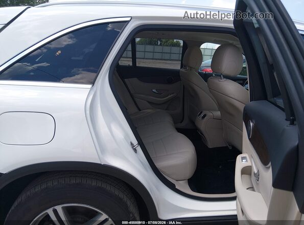 W1N0G8EB8NV379840 2022 MERCEDES-BENZ GLC 300 White VIN კოდის სტიკერის ხედი