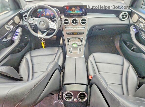 W1N0J8EB2MF932704 2021 MERCEDES-BENZ GLC-CLASS Green Вид панелі приладів