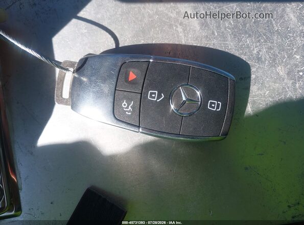 W1N0J8EB6PG165308 2023 MERCEDES-BENZ GLC 300 COUPE Blue Vista del salpicadero