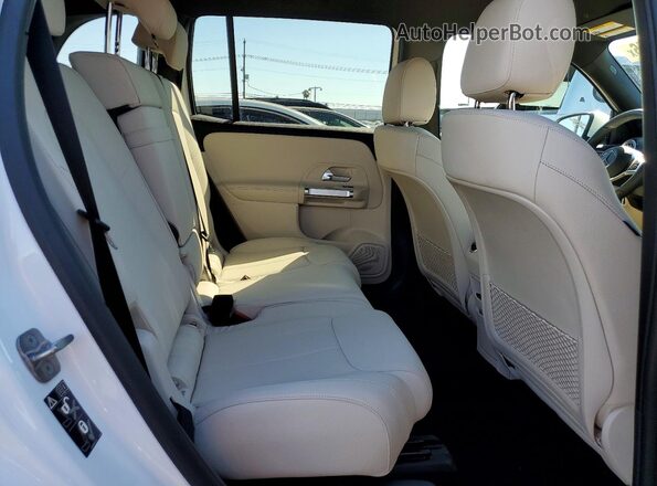 W1N4M4GB7SW420481 2025 MERCEDES-BENZ GLB-CLASS White Հետևի նստատեղերի տեսք