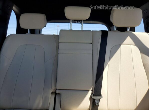 W1N4M4GB7SW420481 2025 MERCEDES-BENZ GLB-CLASS White Սարքավորումների վահանակի տեսք