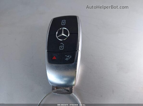 W1N4M4HB1NW204094 2022 MERCEDES-BENZ GLB-CLASS White Առջևի վահանակի տեսք