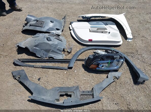 W1N4M4HB1NW204094 2022 MERCEDES-BENZ GLB-CLASS White Սարքավորումների վահանակի տեսք