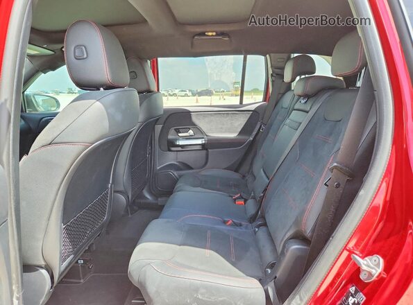 W1N4M4HB4NW240572 2022 MERCEDES-BENZ GLB-CLASS Red Սալոնի հետևի տեսք