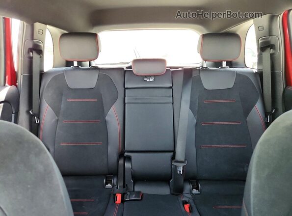 W1N4M4HB4NW240572 2022 MERCEDES-BENZ GLB-CLASS Red Հետևի նստատեղերի տեսք