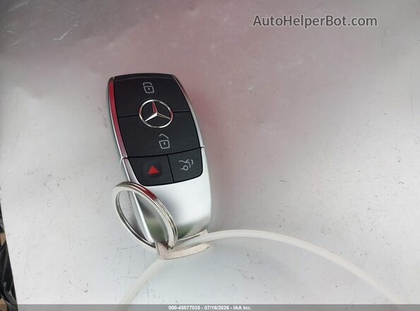 W1N4M4HB4RW379669 2024 MERCEDES-BENZ GLB-CLASS Silver Widok deski rozdzielczej