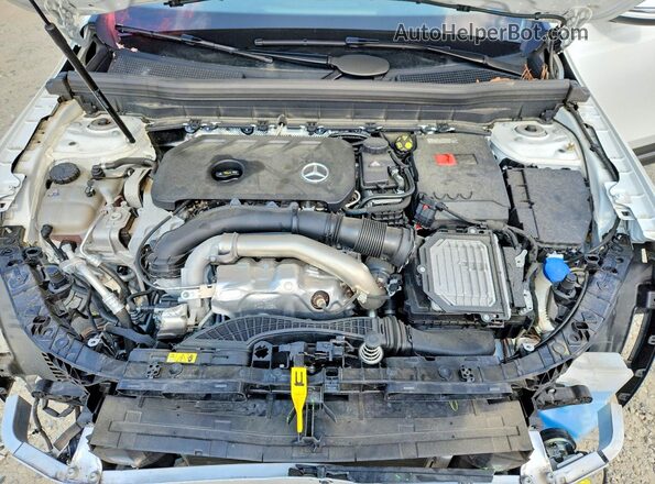 W1N4M4HB6RW344325 2024 MERCEDES-BENZ GLB-CLASS White Շարժիչի բաժամունքի տեսք
