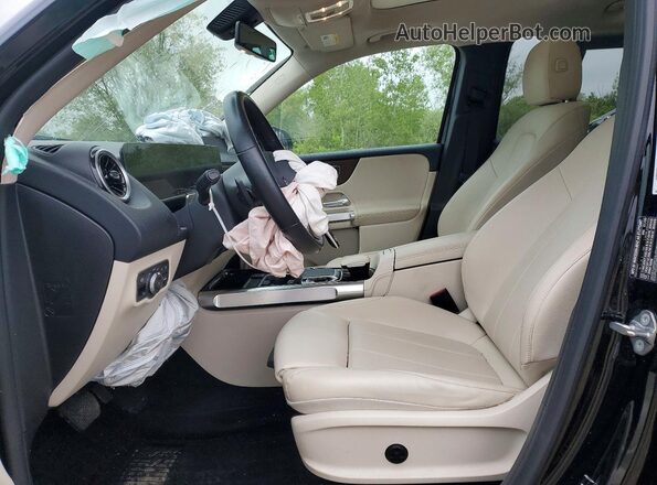 W1N4M4HB7LW023028 2020 MERCEDES-BENZ GLB-CLASS Black წინა სალონის ხედი