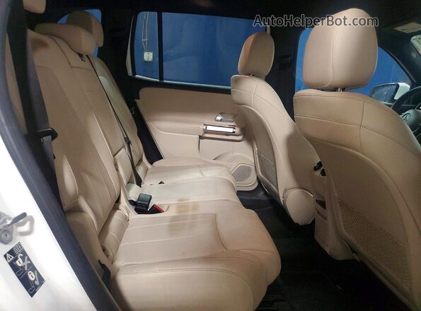 W1N4M4HB8LW027332 2020 MERCEDES-BENZ GLB-CLASS White უკანა სალონის ხედი