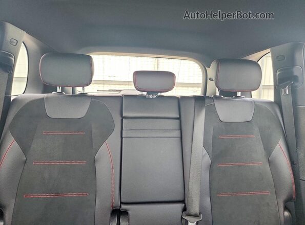 W1N4M4HB8SW400142 2025 MERCEDES-BENZ GLB-CLASS White Հետևի նստատեղերի տեսք