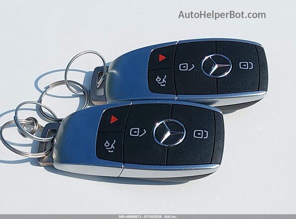 W1N4M4HBXNW181222 2022 MERCEDES-BENZ GLB-CLASS White Vista del salpicadero