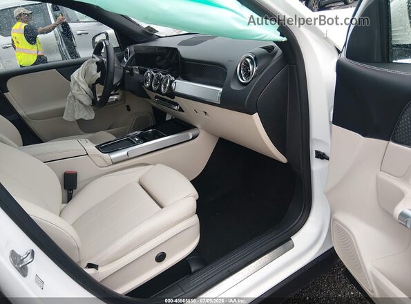 W1N4M4HBXSW394523 2025 MERCEDES-BENZ GLB-CLASS White წინა სალონის ხედი