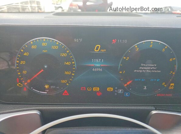 W1N4M5BB5PW288776 2023 MERCEDES-BENZ GLB-CLASS White Instrument cluster view