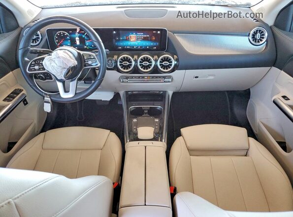 W1N4N4GB8MJ201719 2021 MERCEDES-BENZ GLA Blue Dashboard view