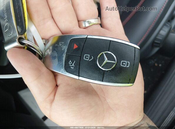W1N4N4HB4NJ382107 2022 MERCEDES-BENZ GLA 250 Black Widok deski rozdzielczej