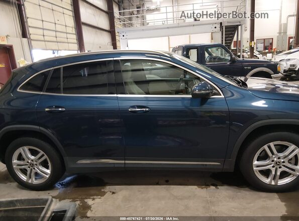 W1N4N4HB5MJ243490 2021 MERCEDES-BENZ GLA 250 Blue Widok wnętrza 360 stopni