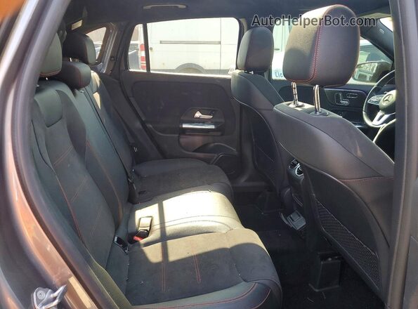 W1N4N4HB5NJ338939 2022 MERCEDES-BENZ GLA Gray Rear seats view