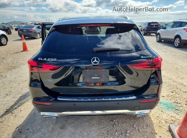 W1N4N4HB5SJ695128 2025 MERCEDES-BENZ GLA Black Rear view
