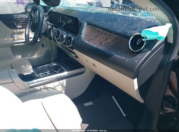 W1N4N4HBXMJ192228 2021 MERCEDES-BENZ GLA 250 Black Widok wnętrza z przodu