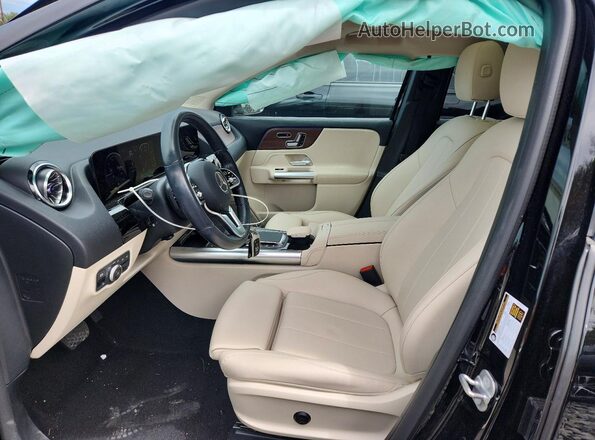 W1N4N4HBXPJ493392 2023 MERCEDES-BENZ GLA Black წინა სალონის ხედი