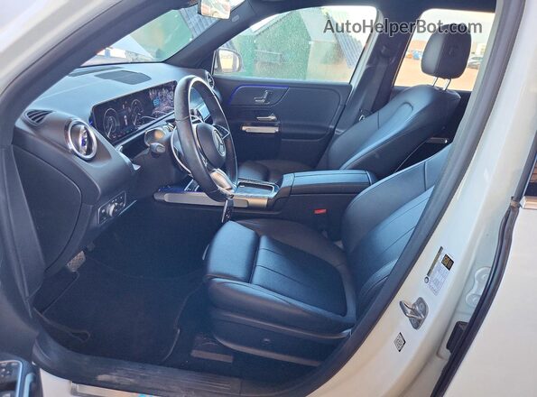 W1N9M0CB0RN095516 2024 MERCEDES-BENZ EQB White წინა სალონის ხედი