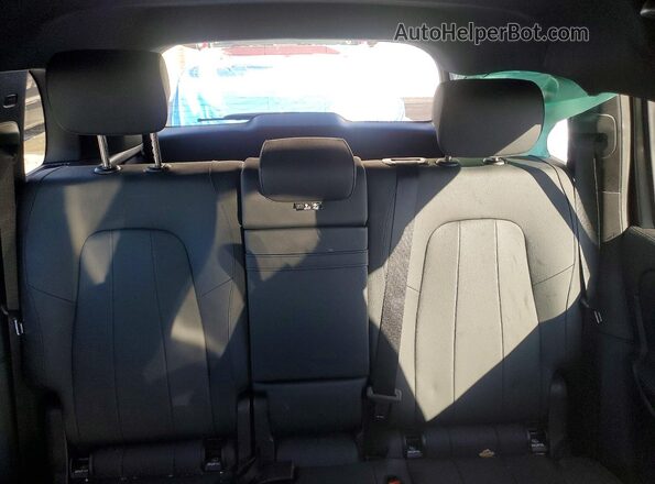 W1N9M0CB5RN079635 2024 MERCEDES-BENZ EQB Gray Widok tylnych siedzeń