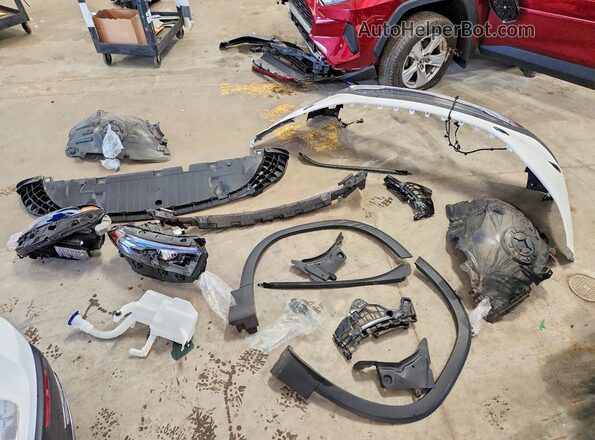 W1N9M0KB1SN112864 2025 MERCEDES-BENZ EQB White Widok naklejki z numerem VIN