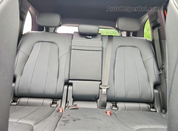 W1N9M0KB2PN039415 2023 MERCEDES-BENZ EQB Black უკანა სავარძლების ხედი