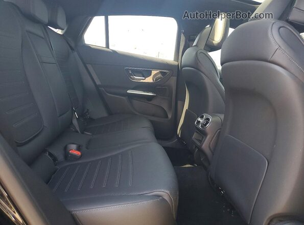W1NKJ4HB7SF363391 2025 MERCEDES-BENZ GLC-CLASS Black უკანა სალონის ხედი