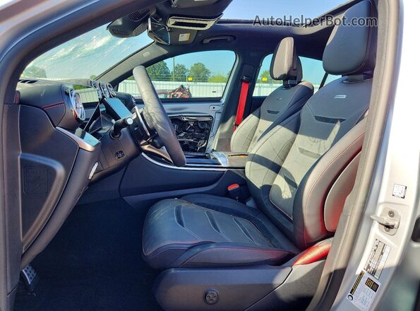 W1NKJ8AB7SF364056 2025 MERCEDES-BENZ GLC-CLASS Silver Widok wnętrza z przodu