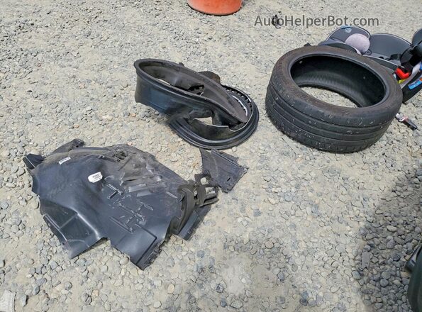 W1NKJ8HB1RF226223 2024 MERCEDES-BENZ GLC-CLASS Gray VIN կոդի պիտակի տեսք