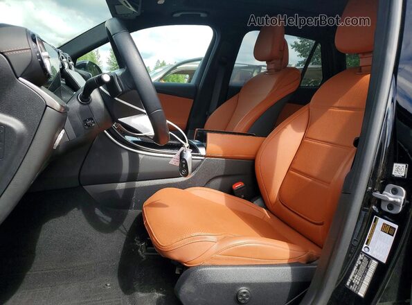 W1NKM4HB2PU011877 2023 MERCEDES-BENZ GLC-CLASS Black Front interior view