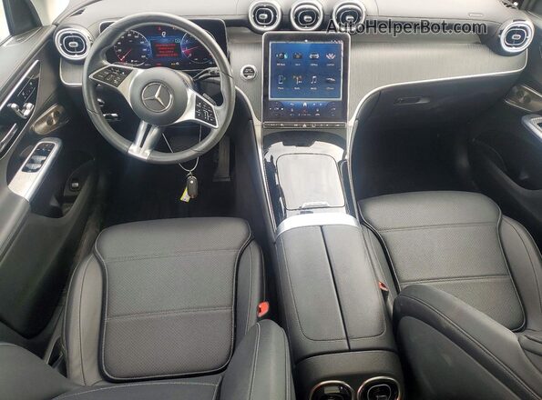 W1NKM4HB2PU012768 2023 MERCEDES-BENZ GLC-CLASS Black Vista del salpicadero