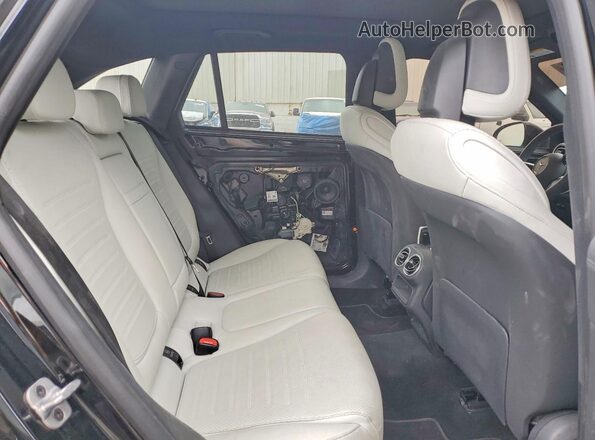 W1NKM4HB3RF207639 2024 MERCEDES-BENZ GLC-CLASS Black Vista interior trasera