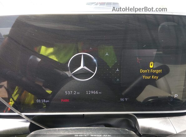 W1NKM4HB3SF393981 2025 MERCEDES-BENZ GLC 300 Зеленый 