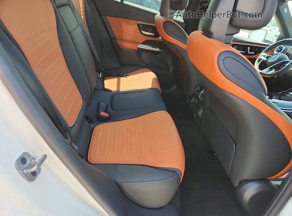W1NKM4HB4RF181939 2024 MERCEDES-BENZ GLC-CLASS White უკანა სავარძლების ხედი