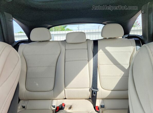 W1NKM4HB4SF287829 2025 MERCEDES-BENZ GLC-CLASS White Вид задніх сидінь