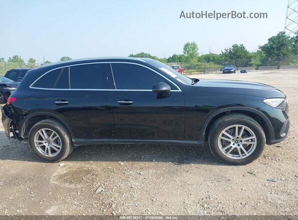 W1NKM4HB6PU021456 2023 MERCEDES-BENZ GLC 300 Black Widok wnętrza z tyłu