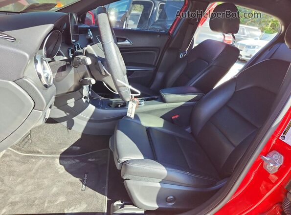 W1NTG4EB4LU029369 2020 MERCEDES-BENZ GLA Red Front interior view